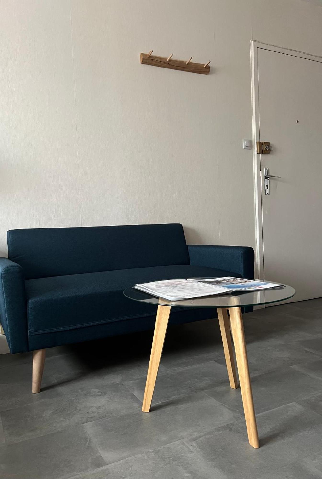 Joli Studio Avec Parking Prive, Bien Situe Moulins  Esterno foto